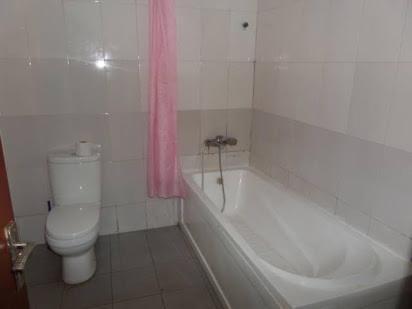 Alluring View Hotel - Toyin Sreet إيكجا المظهر الخارجي الصورة